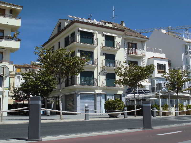 Hotel Edificio Miramar Cambrils Zewnętrze zdjęcie